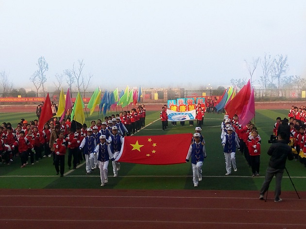 实验小学运动会的开幕式_副本.jpg