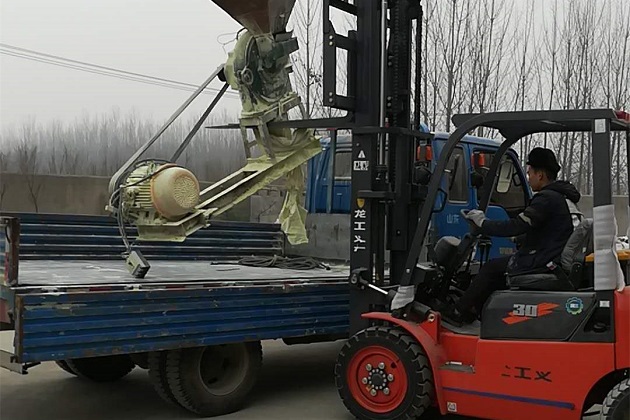 生产设备拆除1.JPG 生产设备拆除1.JPG