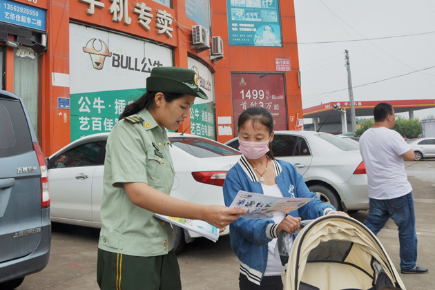 紧抓“四个重点” (1)_副本.jpg 紧抓“四个重点” (1)_副本.jpg