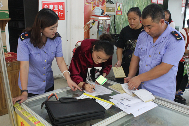 img_1323_副本.jpg img_1323_副本.jpg